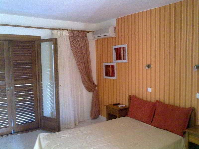 Zephyros Aparthotel Polikhronon Exteriör bild