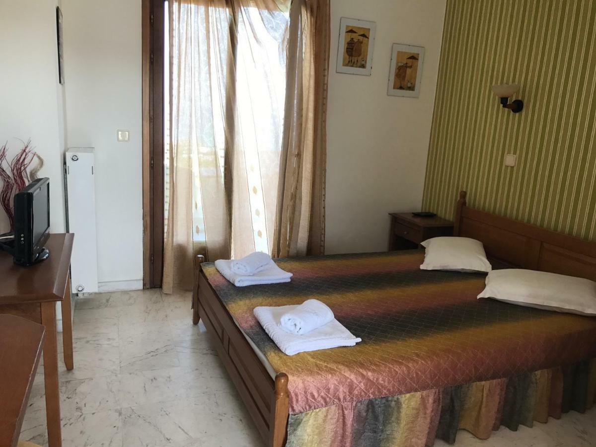 Zephyros Aparthotel Polikhronon Exteriör bild